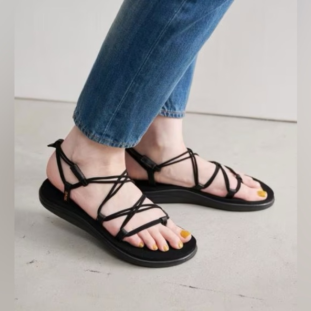 Teva Voya Infinity Sandal